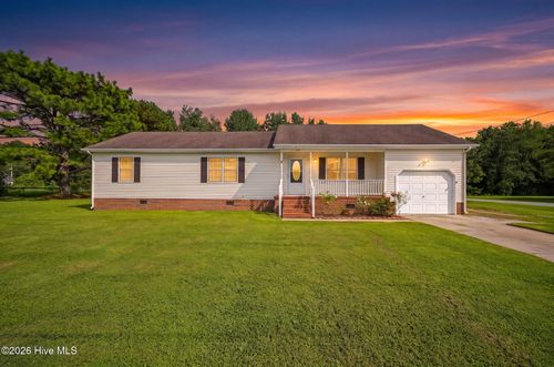 104 Sample Dr, Elizabeth City, NC, 27909-9025 | Card Image