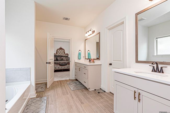 1832 Marshall Jones Sr Rd, House other with 4 bedrooms, 3 bathrooms and null parking in Zachary LA | Image 9