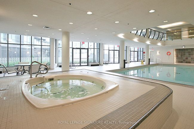 1701 - 231 Fort York Blvd, Condo with 2 bedrooms, 1 bathrooms and 1 parking in Toronto ON | Image 32