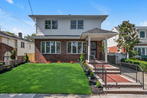 2134 E 72nd Street, New York, NY, 11234 | Card Image
