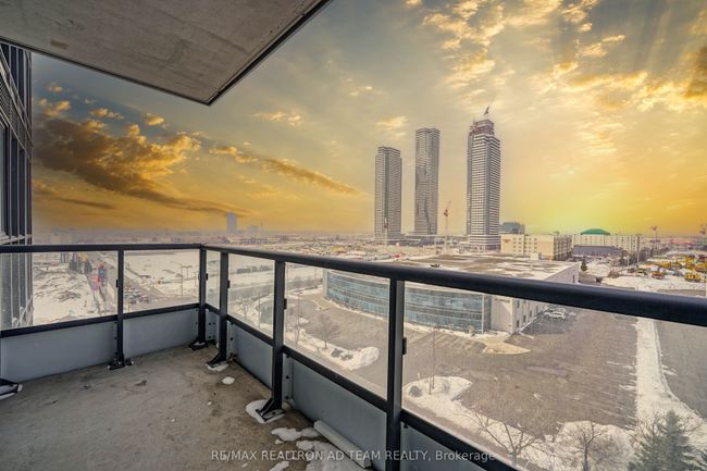 717 - 10 Honeycrisp Cres, Condo with 0 bedrooms, 1 bathrooms and null parking in Vaughan ON | Image 22