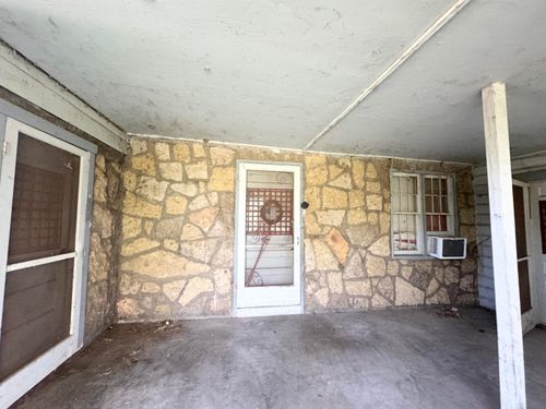 22 S Malone St, San Angelo, TX, 76903-5547 | Card Image