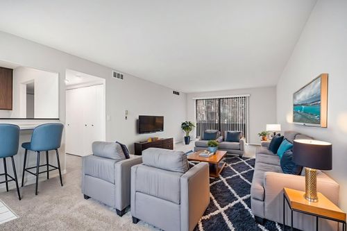 unit-207-700 Wellington Ave, Elk Grove Village, IL, 60007-3356 | Card Image