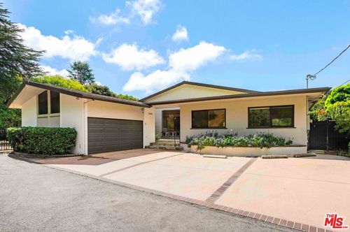 1250 N Norman Pl, Los Angeles, CA, 90049-1541 | Card Image