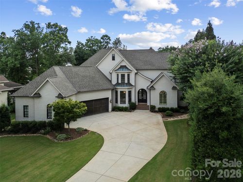 18407 Peninsula Cove Ln, Cornelius, NC, 28031-7748 | Card Image