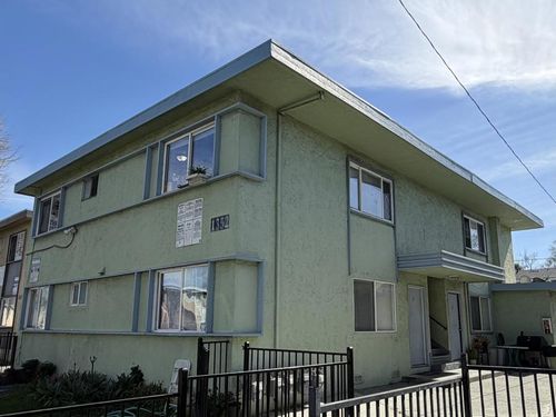 1352 Carnelian Dr, San Jose, CA, 95122-2704 | Card Image