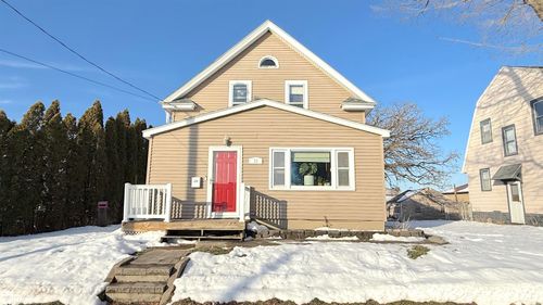 12 12th St Se, Mason City, IA, 50401-5832 | Card Image