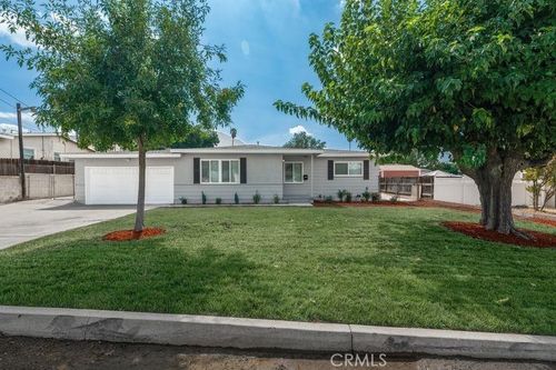 22643 Minona Dr, Grand Terrace, CA, 92313-5161 | Card Image