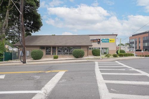 298-294 Main St, Nyack, NY, 10960-2418 | Card Image