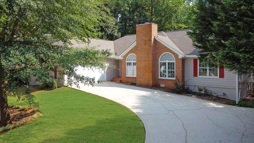 Glenview Way, Lawrenceville, GA 30043