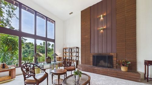 1310 Imperial Dr, Glendale, CA, 91207-1242 | Card Image