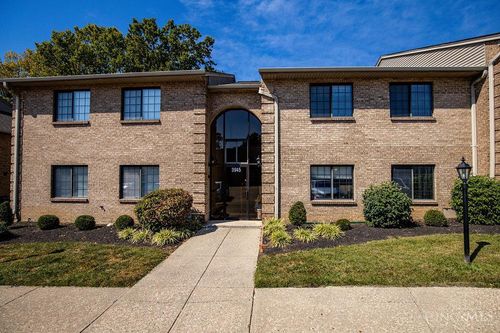 3945 School Section Rd, Cincinnati, OH, 45211-3374 | Card Image