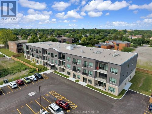 203-175 Churchill Park Road, Chatham, ON, N7M6K5 | Card Image