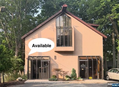 19 Phelps Ave, Tenafly, NJ, 07670-2819 | Card Image