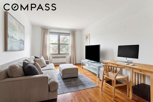 5f-33-35 81st St, Jackson Heights, NY, 11372-1364 | Card Image
