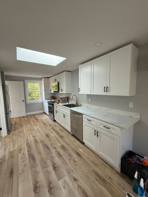 1-20 Raymond St, Franklin, MA, 02038-1829 | Card Image