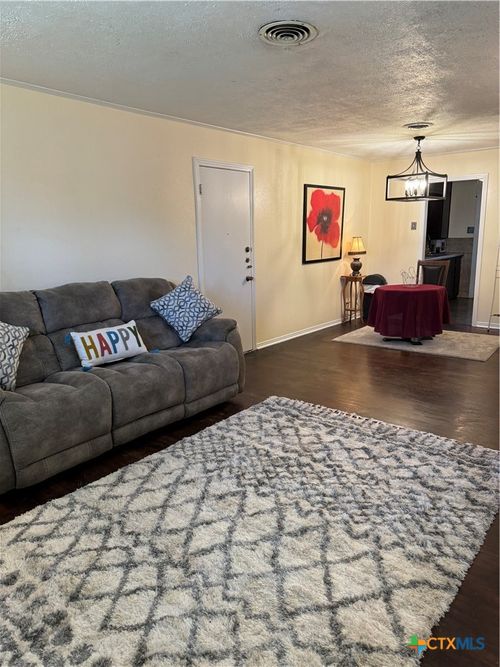 1 N 41st St, Temple, TX, 76504-3903 | Card Image