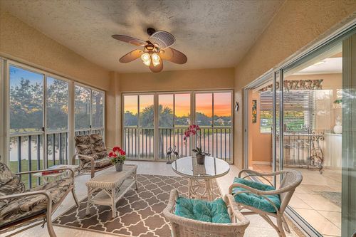 apt-201-6334 Grand Oak Cir, BRADENTON, FL, 34203-7137 | Card Image