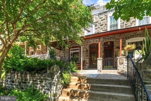 269 Lauriston St, PHILADELPHIA, PA, 19128-3720 | Card Image