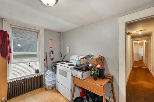 1-736 Union Avenue, Laconia, NH, 03246 | Card Image