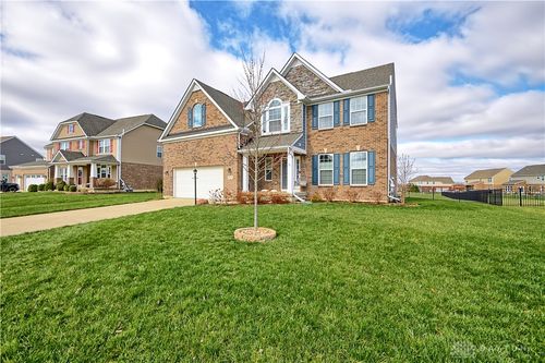 9629 Linden Brook Dr, Centerville, OH, 45458-1125 | Card Image