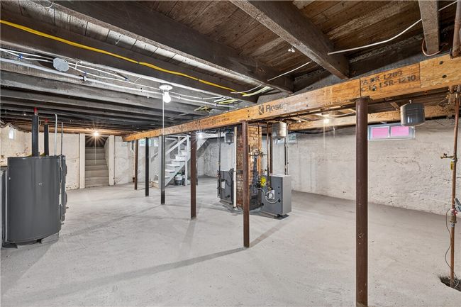 55 Warren St, Home with 5 bedrooms, 3 bathrooms and 5 parking in Providence RI | Image 23