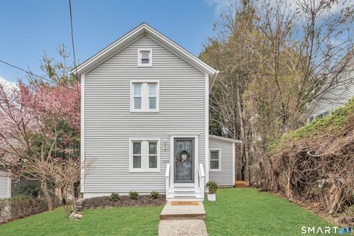 132 Pequot Ave, Southport, CT, 06890-1361 | Card Image