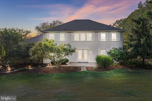 9875 Hilltop Dr, Bangor, PA, 18013-4249 | Card Image