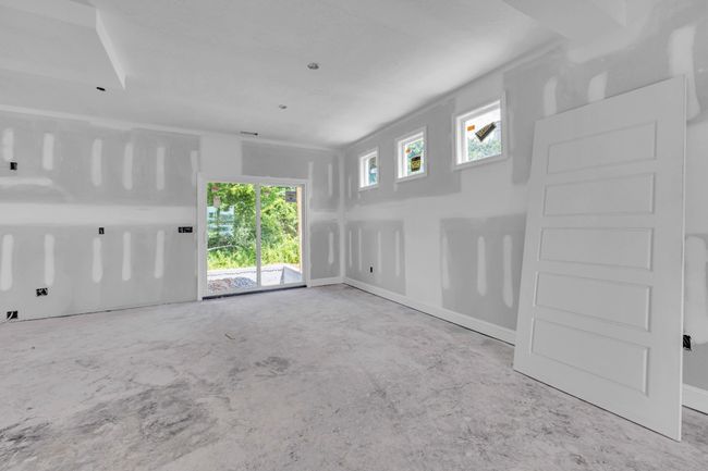 377 Galway Dr, House other with 4 bedrooms, 3 bathrooms and 2 parking in Clarksville TN | Image 9