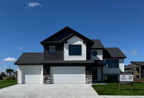 1884 Ashley Dr Ne, Byron, MN, 55920-5517 | Card Image
