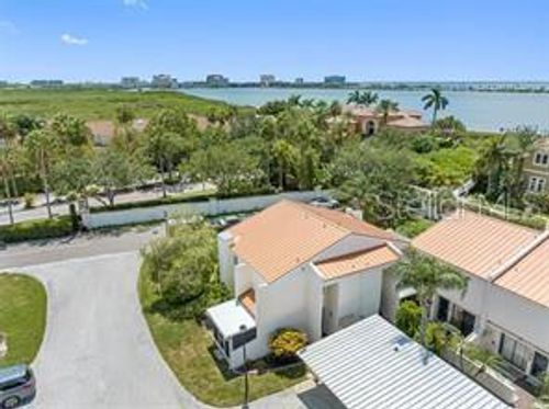 8702 Cove Ct, TAMPA, FL, 33615-5402 | Card Image