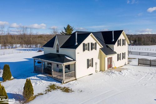 702174 5 Side Road, Chatsworth, ON, N0H1K0 | Card Image