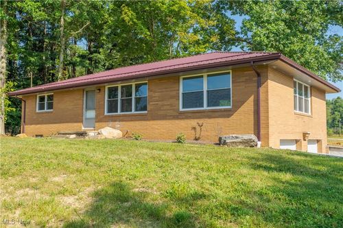 22762 Mountz Rd, Minerva, OH, 44657-9014 | Card Image
