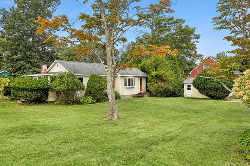 35 Saltaire Rd, Sound Beach, NY, 11789-2120 | Card Image