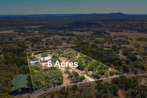 1129 Lonesome Loop, Blanco, TX, 78606 | Card Image