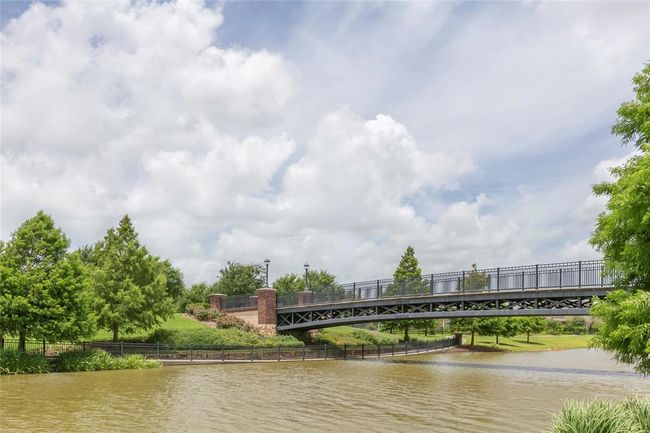 22655 Lima Bean Lane, House other with 5 bedrooms, 5 bathrooms and 3 parking in Cypress TX | Image 10
