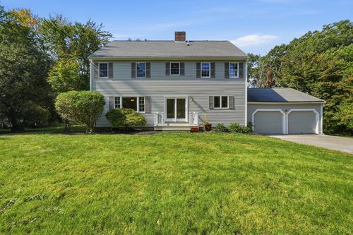 89 Brush Hill Rd, Sherborn, MA, 01770-1129 | Card Image