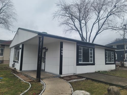 700 George Ave, Aurora, IL, 60505-4834 | Card Image