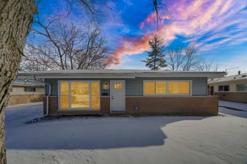 403 Todd St, Park Forest, IL, 60466-1107 | Card Image
