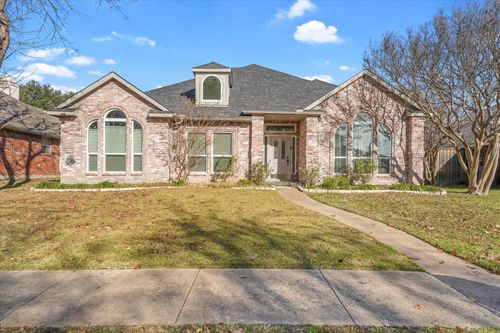 8405 Greenspoint Dr, Rowlett, TX, 75088-4797 | Card Image