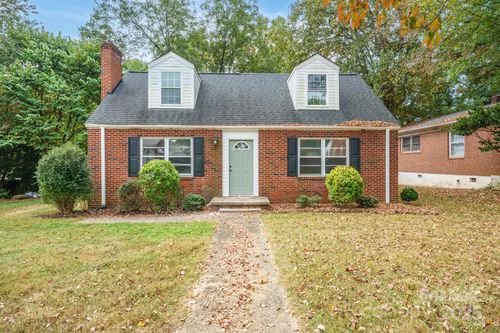 1261 Elizabeth Ave, Statesville, NC, 28677-3827 | Card Image