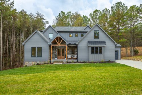 3930 Split Rail Way, Guild, TN, 37340 | Card Image