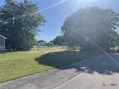 10 Buckskin Loop, Morgans Point Resort, TX, 76513-9219 | Card Image