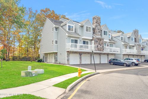 1315 Arthur St, Toms River, NJ, 08755-1067 | Card Image