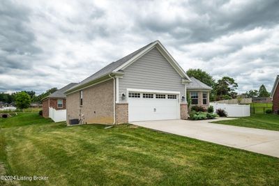 8723 Brookhollow Ct, House other with 5 bedrooms, 3 bathrooms and null parking in Charlestown IN | Image 2