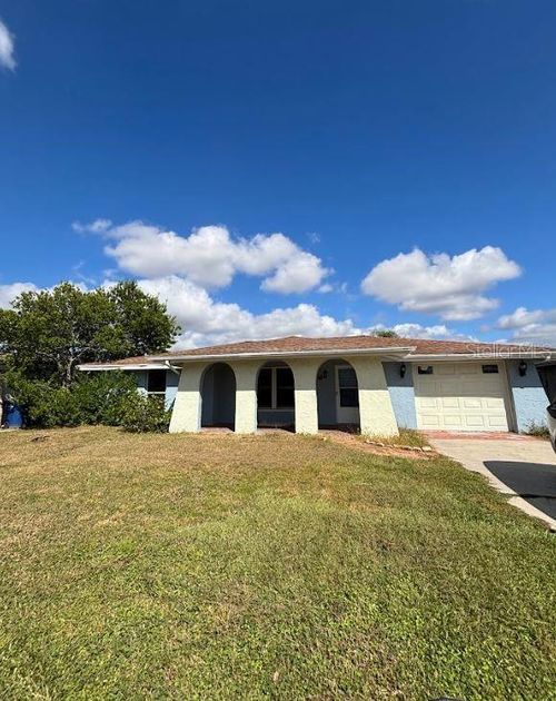 7449 Live Oak Ln, NEW PORT RICHEY, FL, 34653-2211 | Card Image
