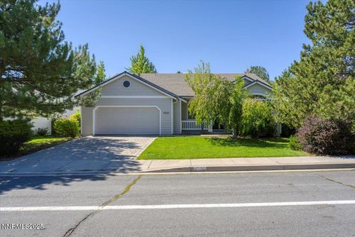 4559 Village Green Pkwy, Reno, NV, 89519-0966 | Card Image