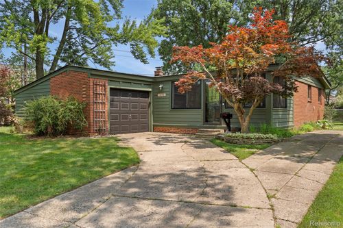 1072 Brooklawn Ct, Troy, MI, 48084-2621 | Card Image