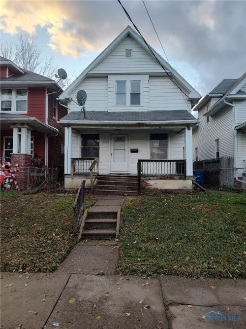 716 Clark Street, Toledo, OH, 43605 | Card Image