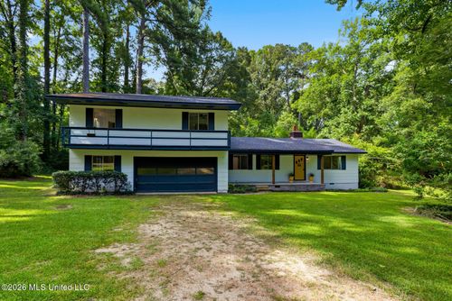106 Pine Ridge Rd, Florence, MS, 39073-8601 | Card Image